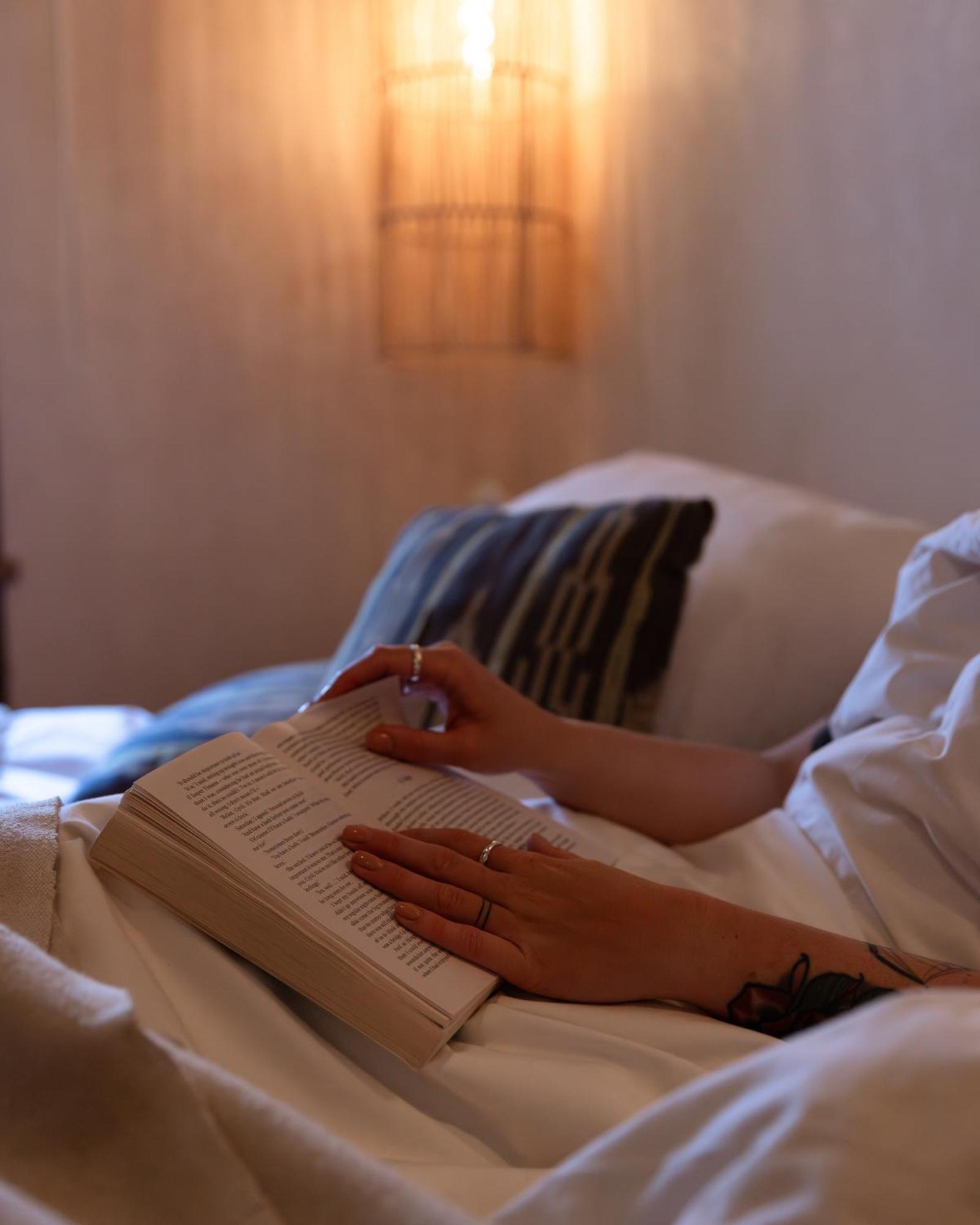 Mama Lova Hotel, Riad, Restaurant & Spa Есувейра Екстериор снимка